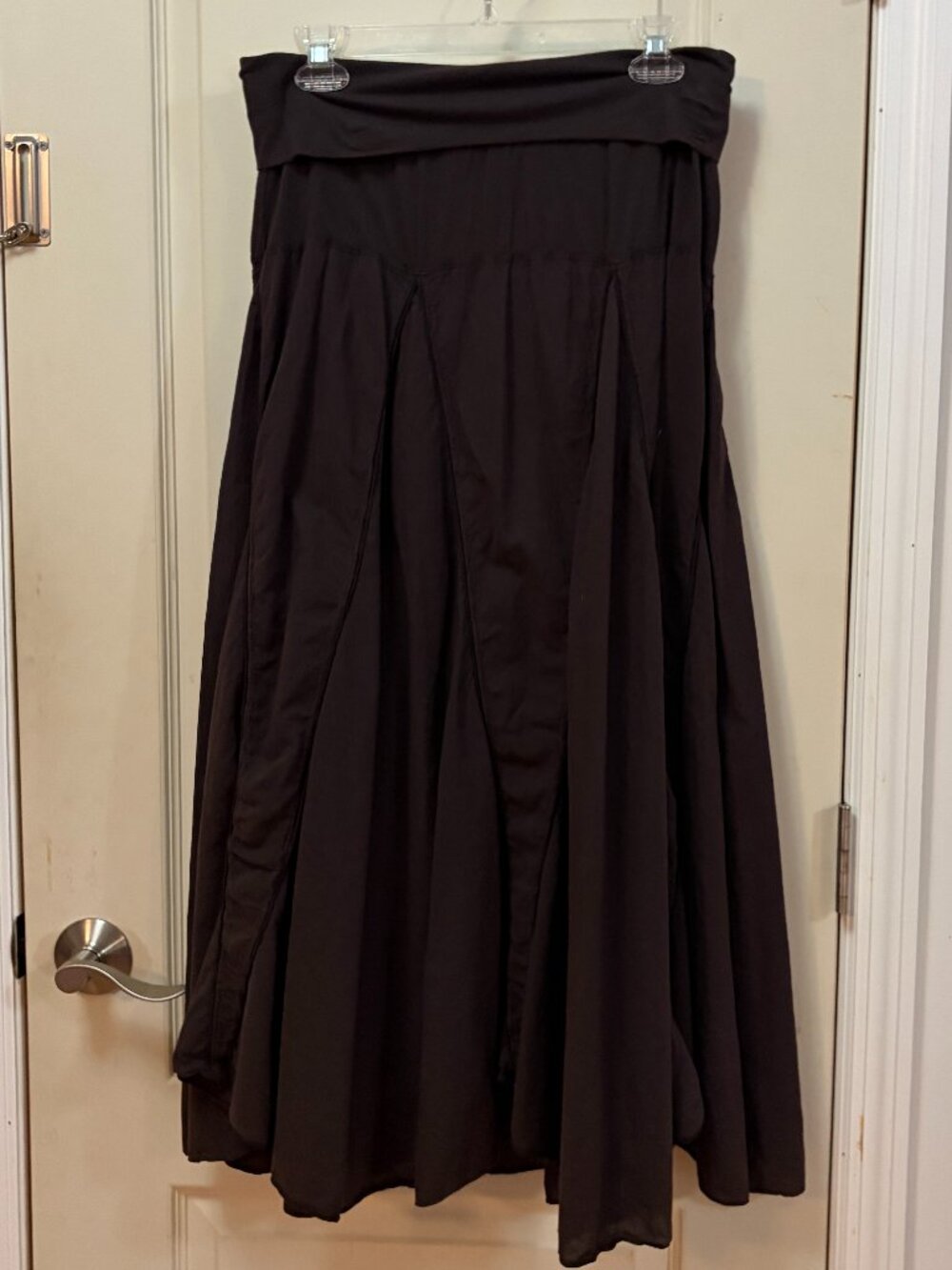 Karen Kane Womens 100% Cotton Roll Top Waist Flare Midi Skirt. Brown.